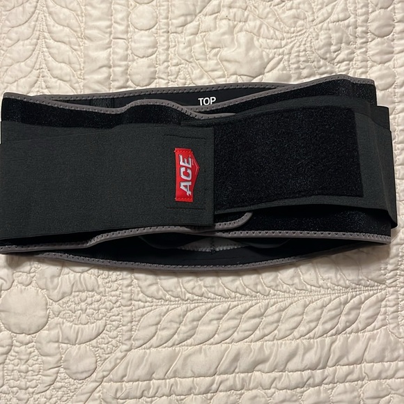ACE brand Adjustable Back stabilizer with Lumbar Support - Picture 9 of 13